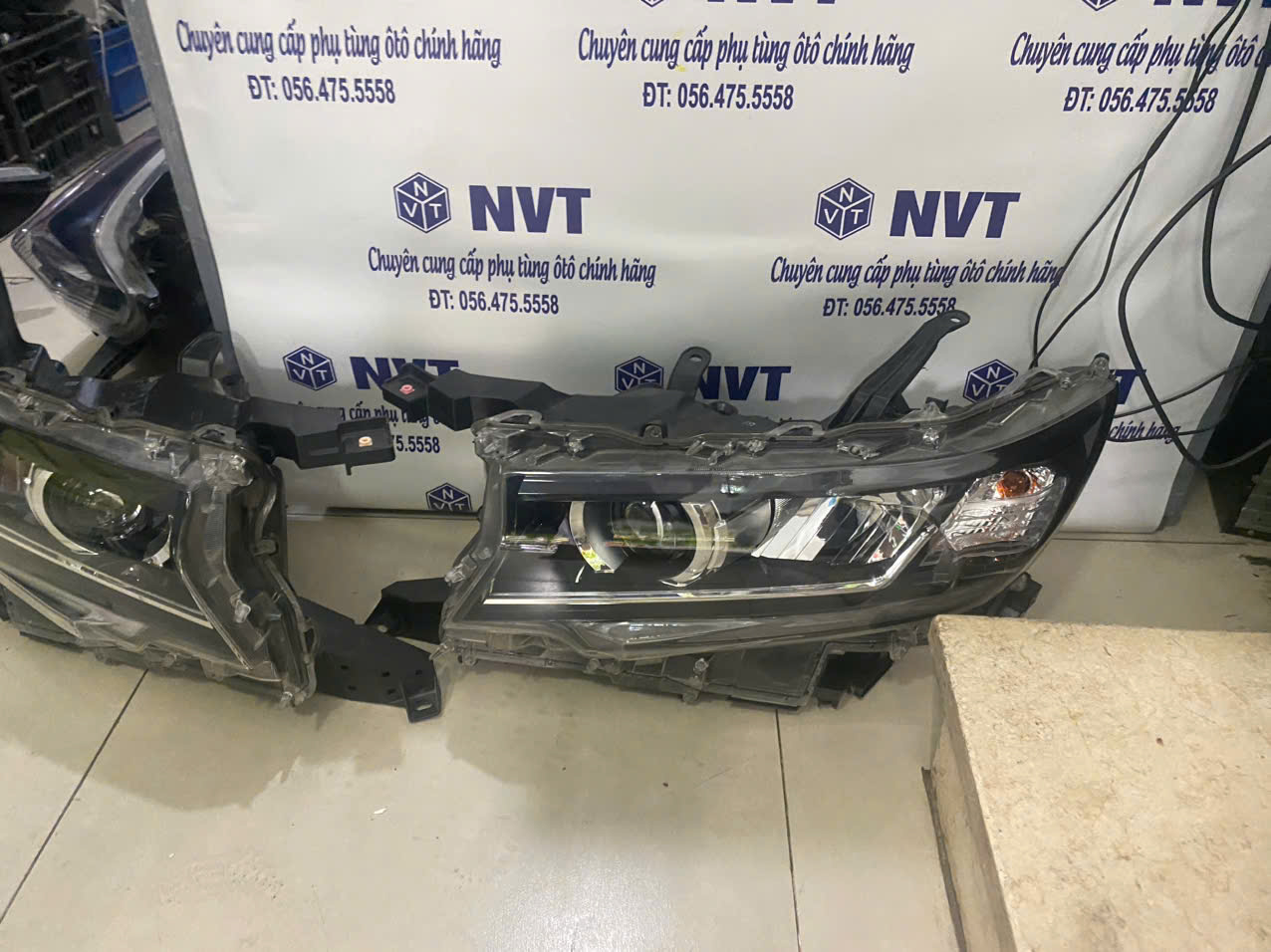Đèn pha toyota Prado đời 2020, Mã : 81145-60n20, 81185-60n20